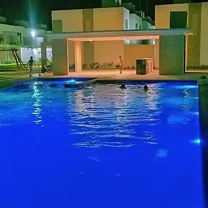 https://la-ceiba.quintano-roohotels.com